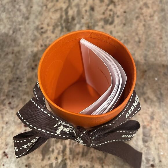 NWT Hermes Twilie round container - Picture 7 of 8